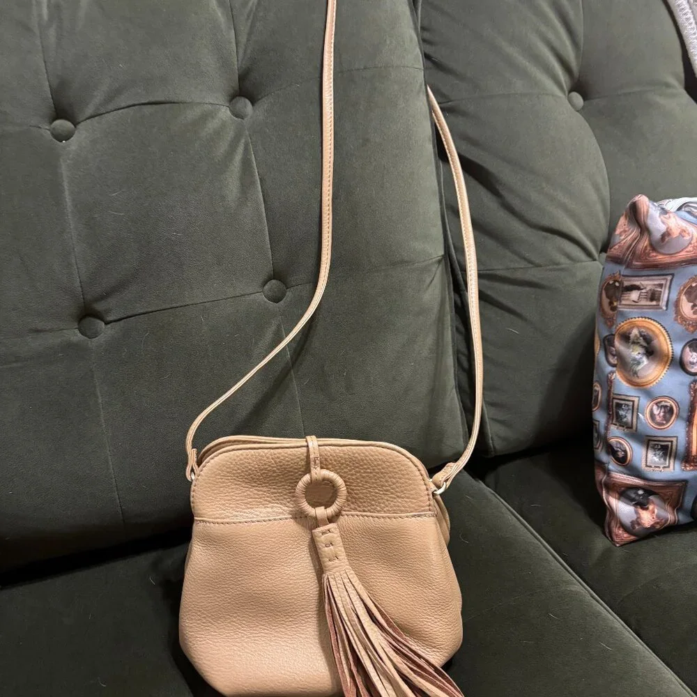 HOBO "Birdie" Crossbody - Picture 1 of 8